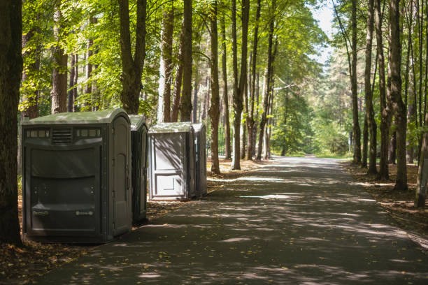 Best Luxury portable toilet rental  in Lake Forest Park, WA